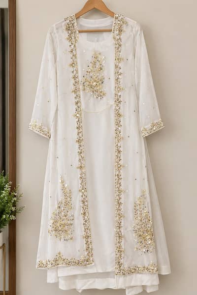 New dress for sale