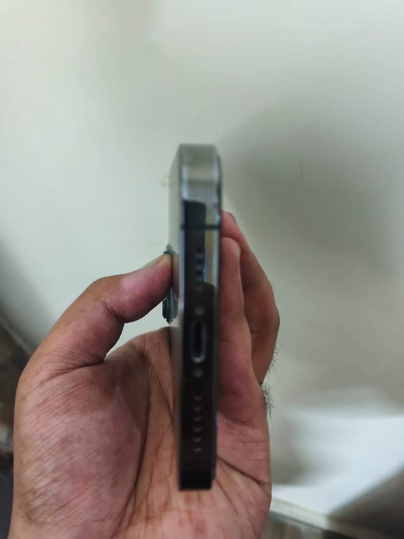 Apple iPhone 13 Pro Max 5