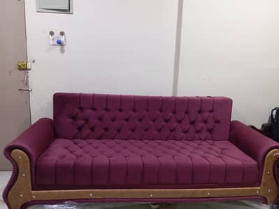 sofacome bed max 3 to 4  seater  for sell