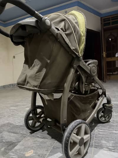 Graco Brand Click Connect Baby Stroller + Car Seat