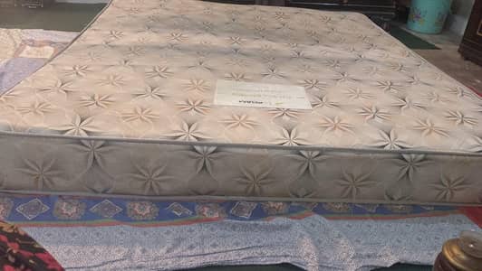 king mattress 8inch for sale good condition