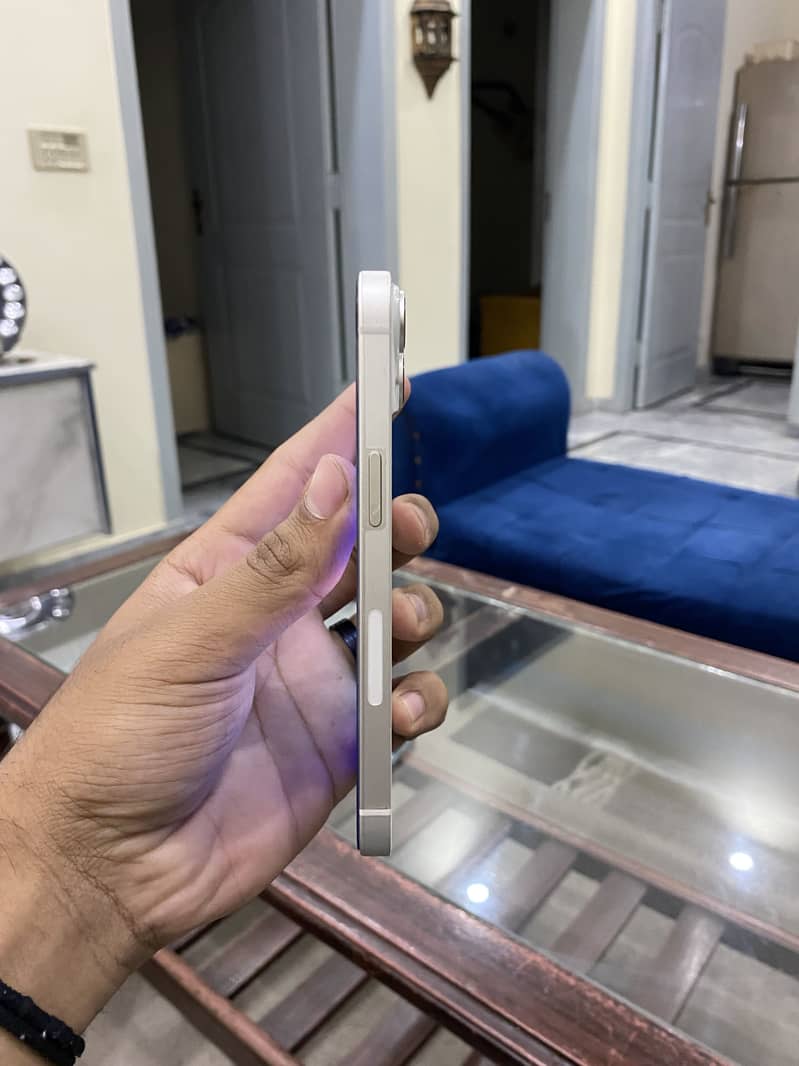 Apple iPhone 14 0