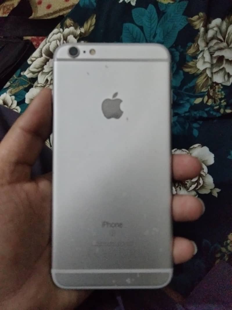Apple iPhone 6S Plus 1