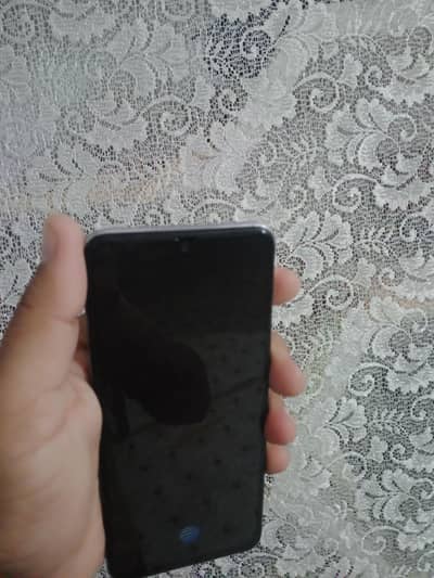 Vivo V21