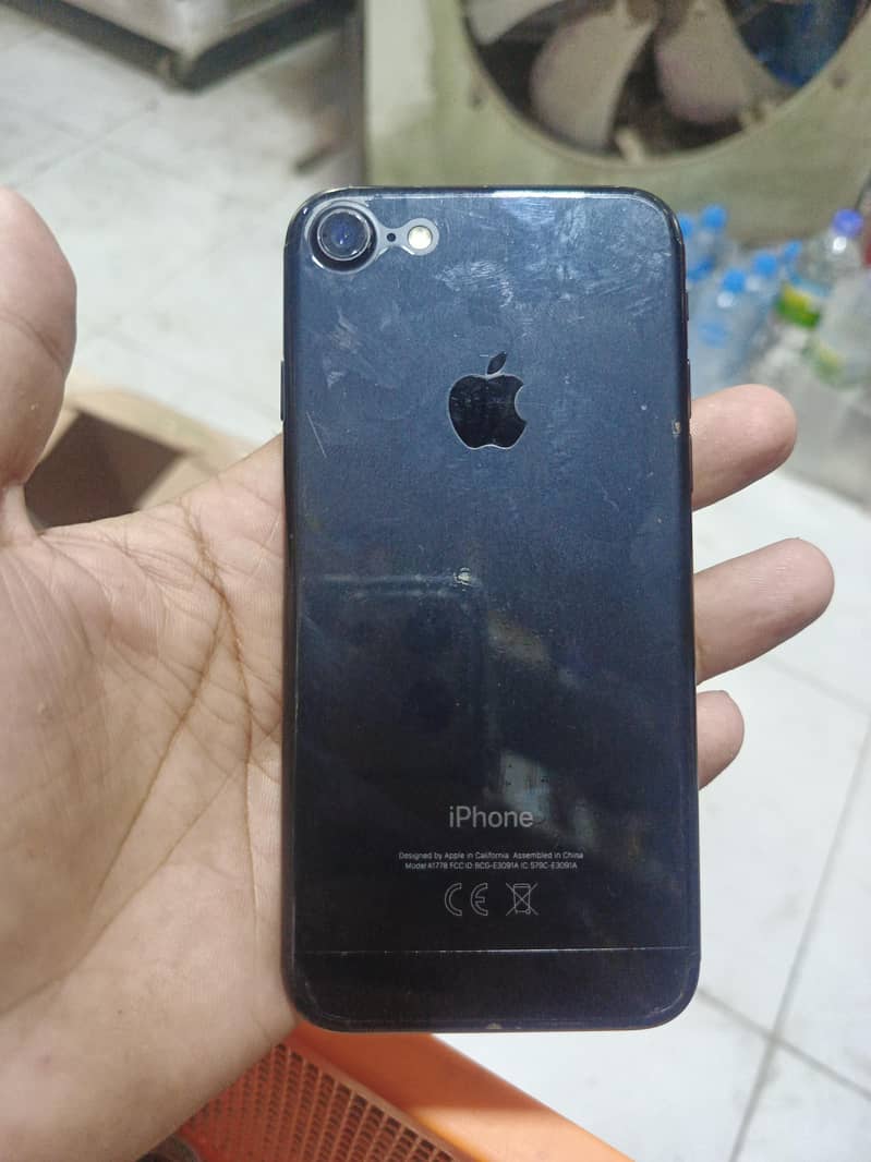 Apple iPhone 7 bypass 1