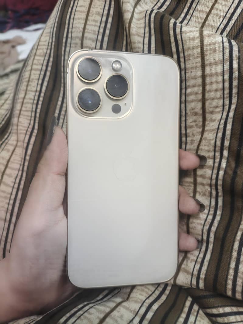 Apple iPhone 13 Pro 0