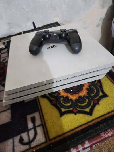 PlayStation 4 pro all ok 1tb