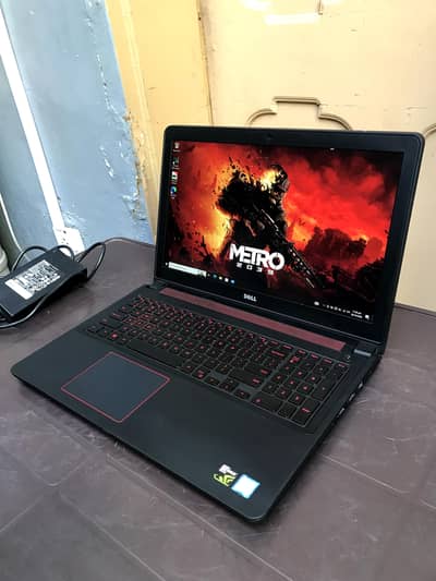 Dell Gaming laptop with 4gb Graphics card