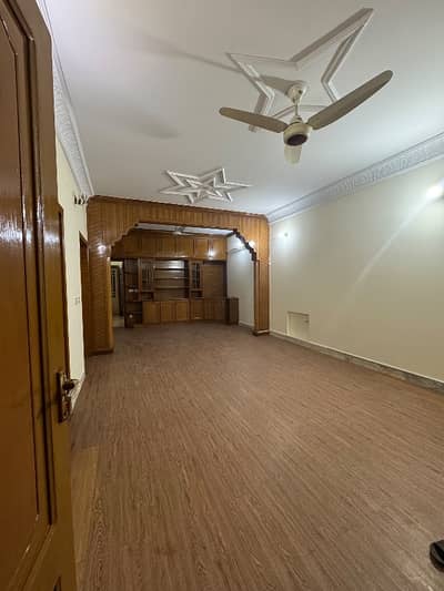 A Beautiful House For Rent Ideal Location