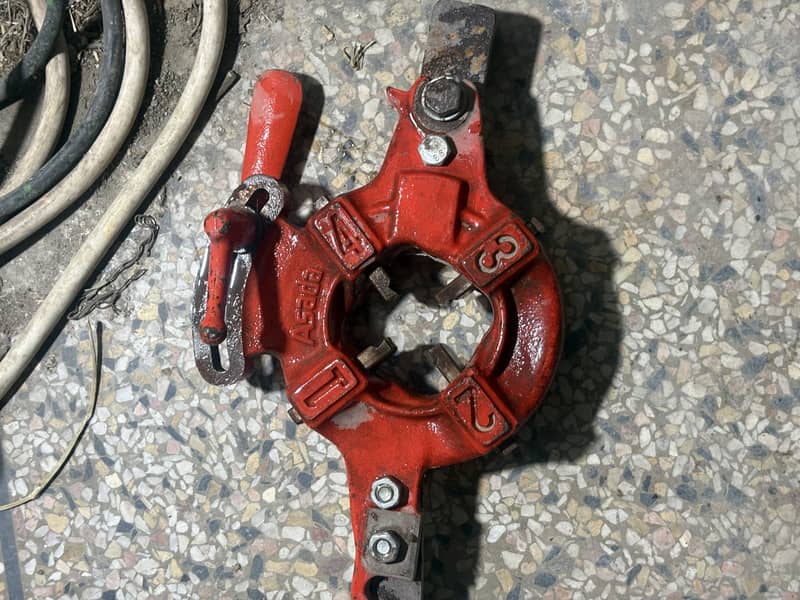 Gi pipe threader tool 5