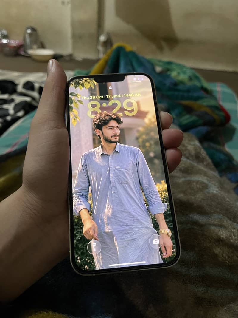 Apple iPhone 13 Pro Max 5