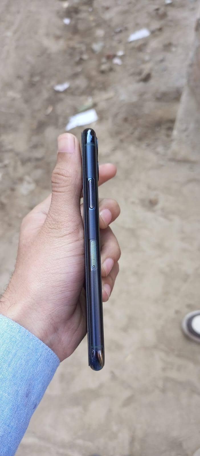 Apple iPhone 11 Pro 5