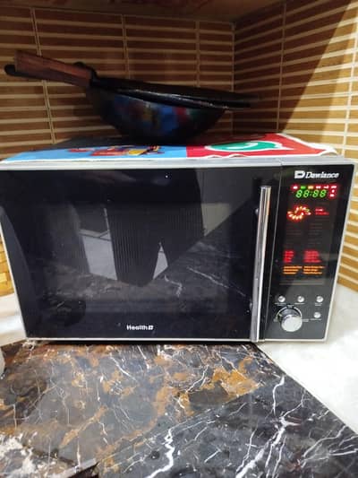 microwave  dawlance 131HP