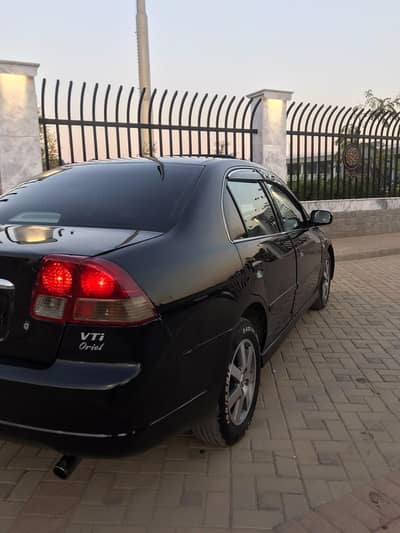 Honda Civic VTi Oriel Prosmatec 2003