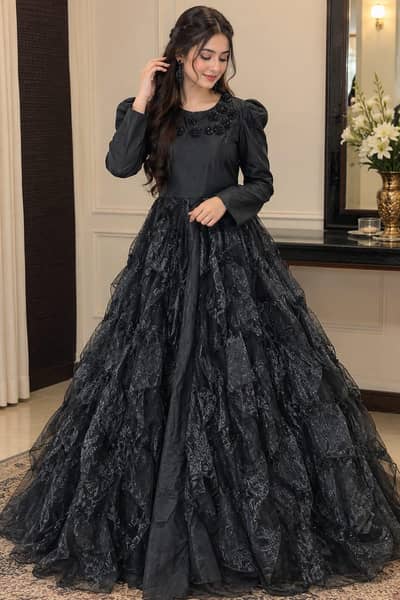 Black Maxi - Elegant Party Wear Frock / Maxi – Like New Condition