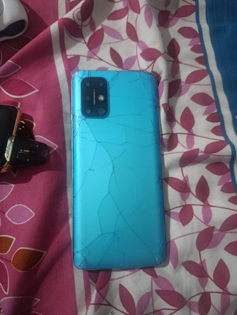 One Plus 8 5
