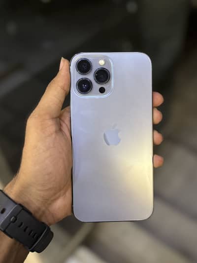 iPhone 13 Pro Max 256GB | Factory Unlocked | 95% Battery | Box