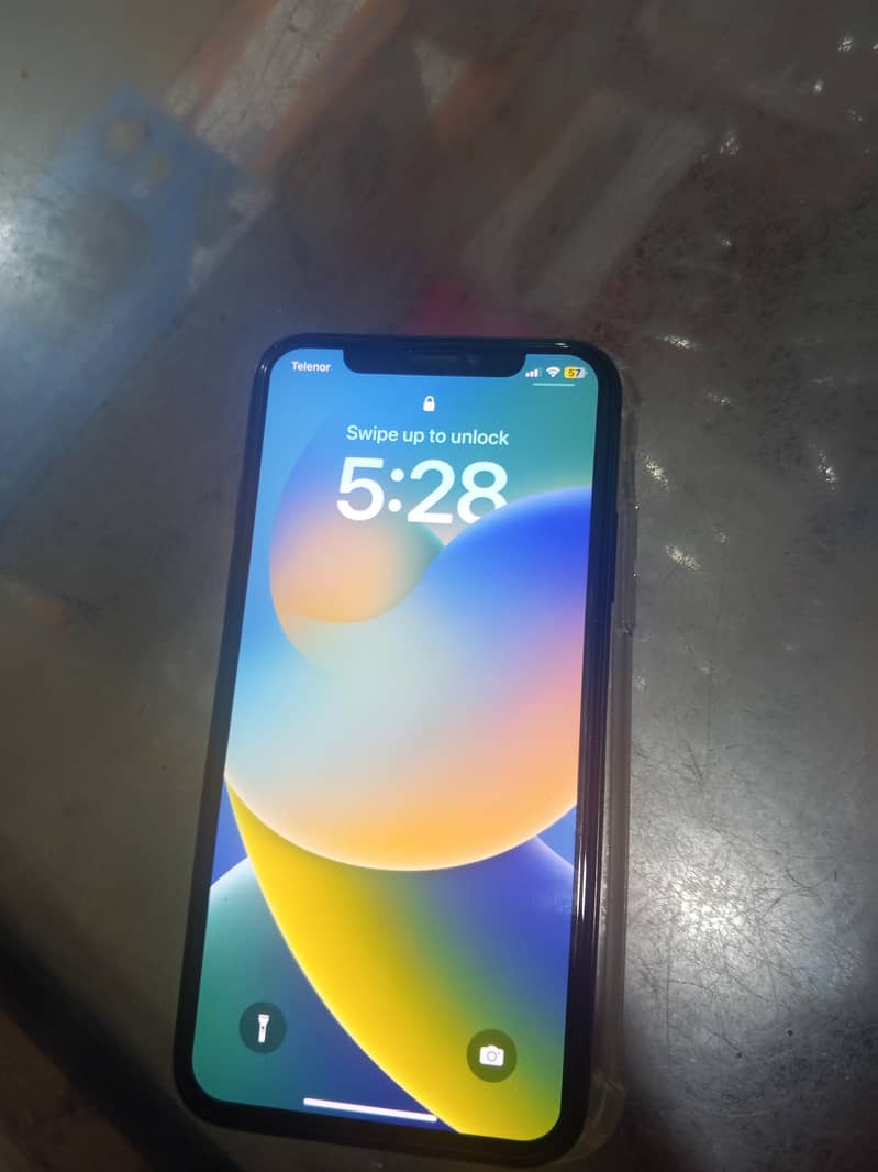 Apple iPhone X 0