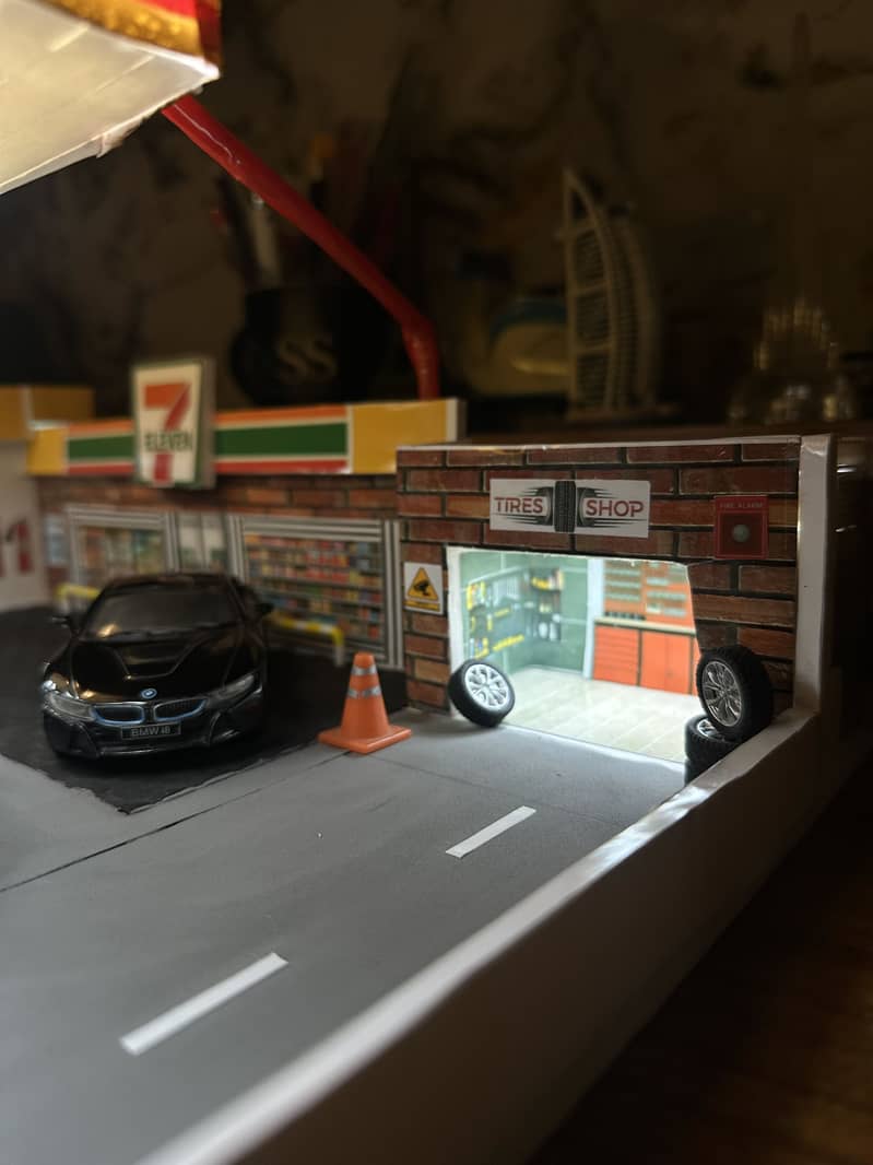 Miniature Shell petrol station 1