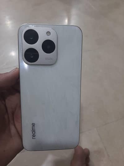 Realme 15T 5G 8GB/256GB – Flowing Silver – Official Warranty