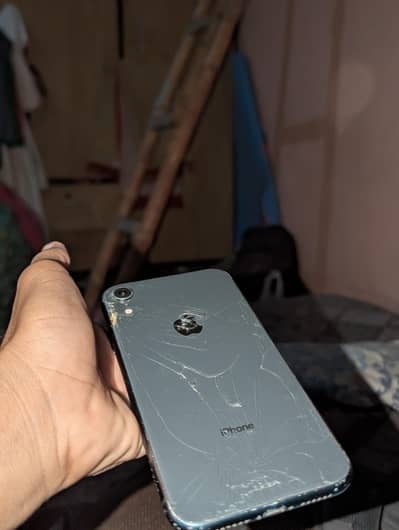 Apple iPhone XR