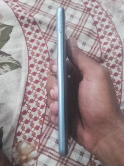 Vivo Y12s