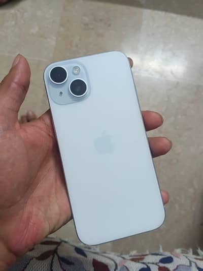 Apple iPhone 15
