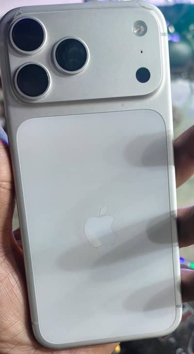 Apple iPhone 17 Pro Max