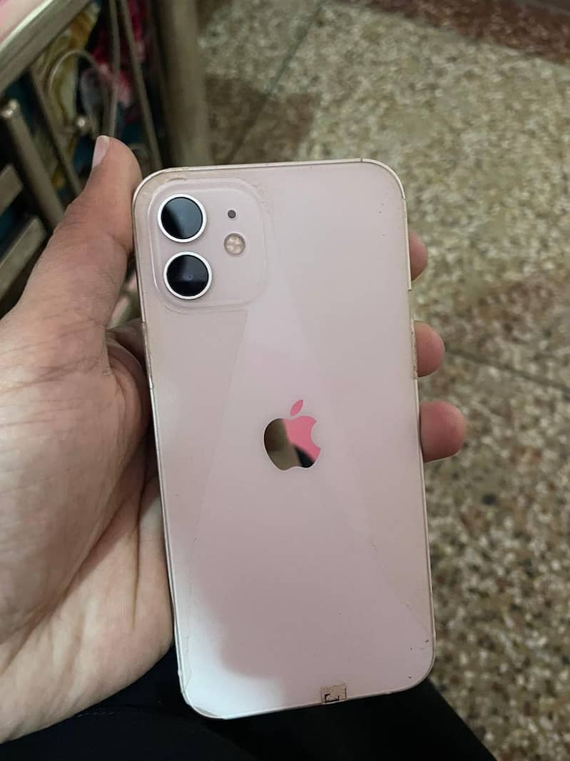 Apple iPhone 12 1