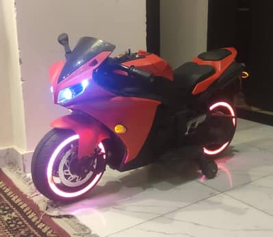 Yamaha R1 style battery bike for kids