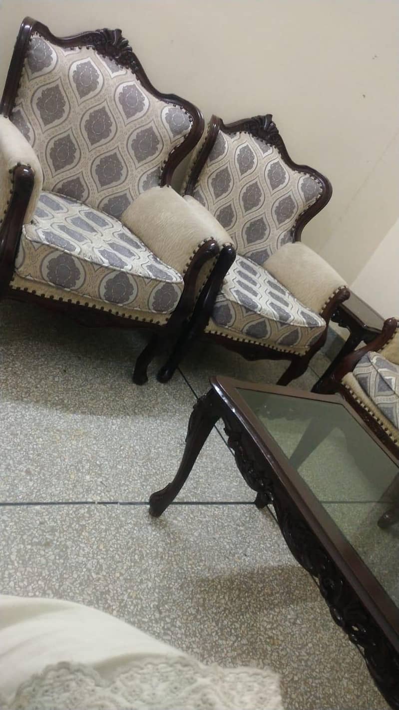 sofa set with 02 side table and 1 centre table 1