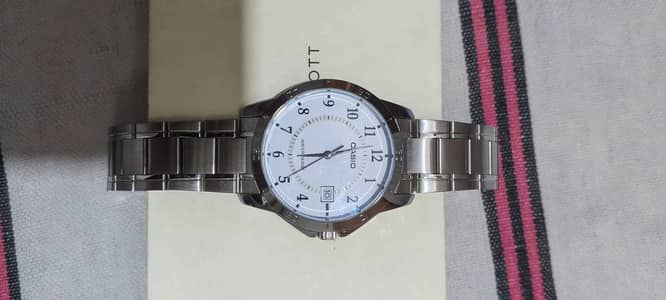 Casio watch MTP V004D