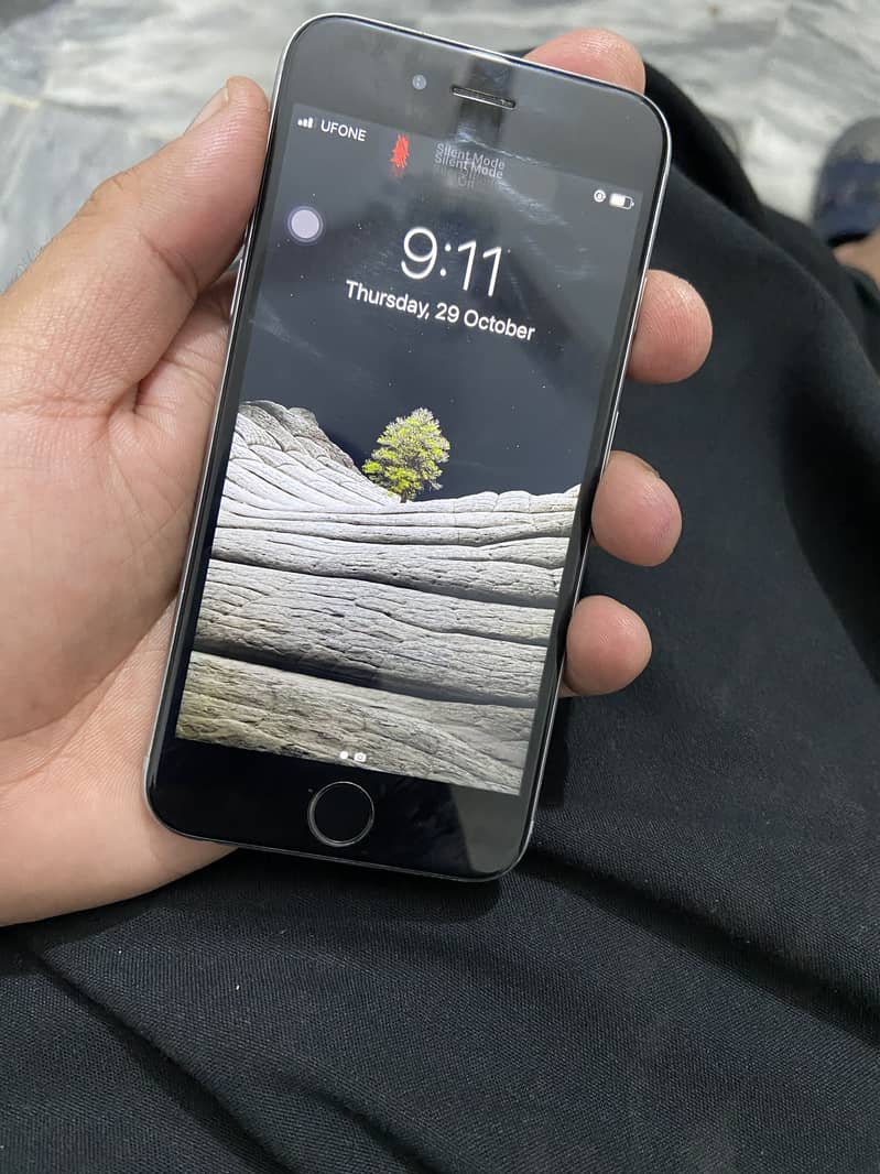 Apple iPhone 6S 2