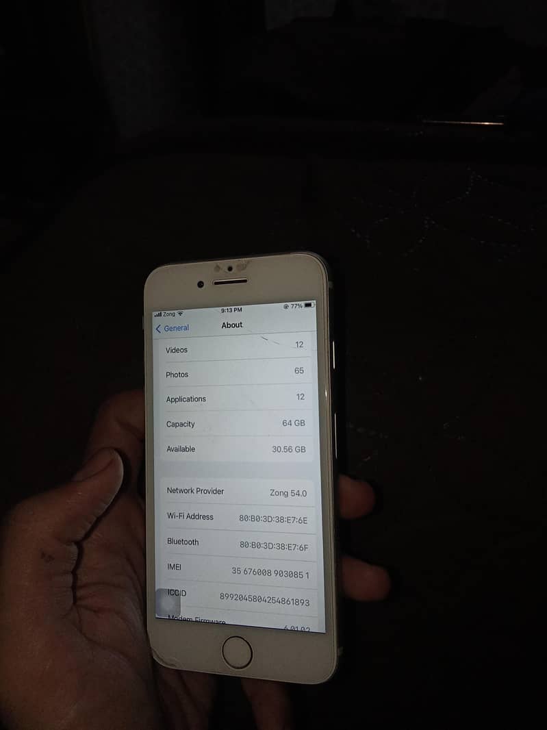 Apple iPhone 8 9