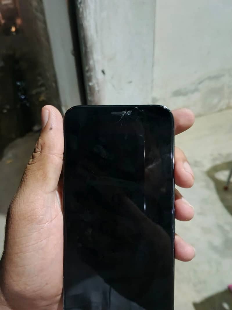 Apple iPhone 12 Pro 1