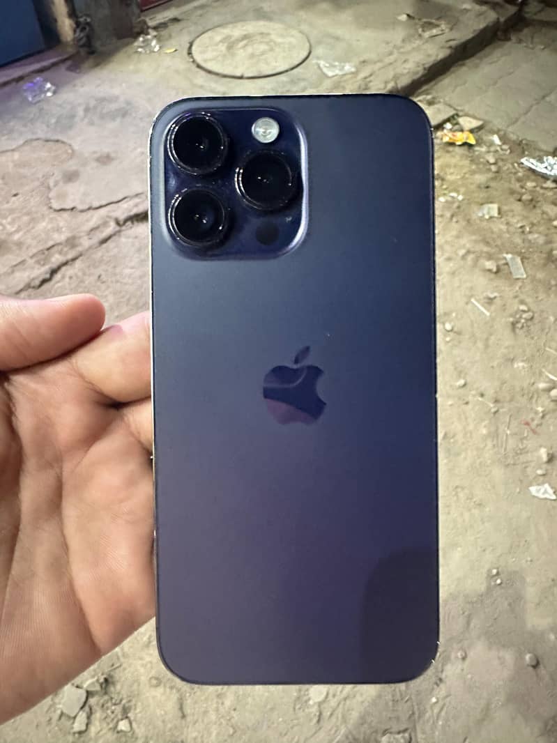Apple iPhone 14 Pro Max 0