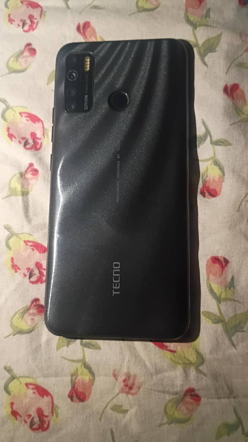 Tecno Spark 5 Pro 0