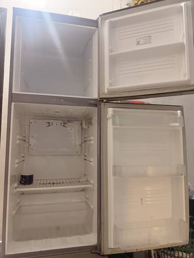 Pel medium size fridge for sale