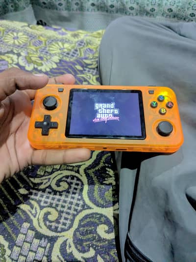 R36S Gaming console in very low price o