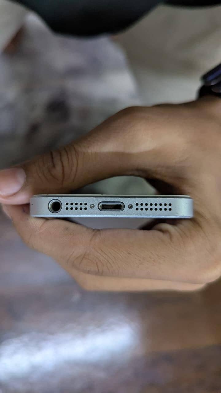 Apple iPhone SE 1