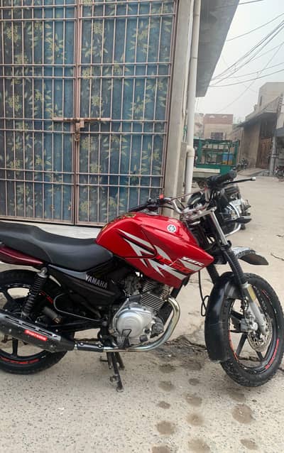 YAMAHA YBR 125G LIKE NEW