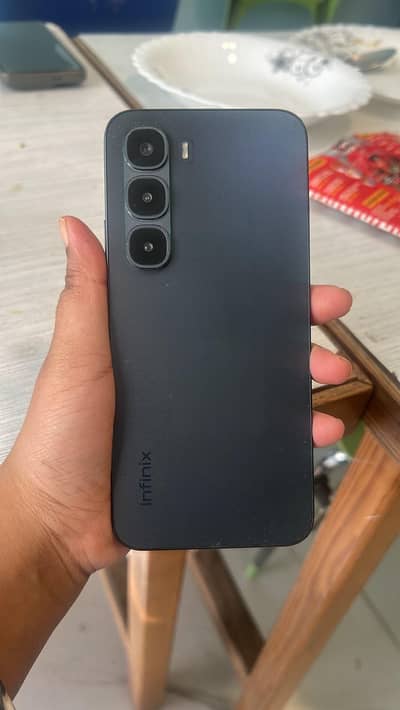 Infinix Hot 60 Pro
