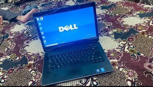 AoA I am selling core i5 4generation