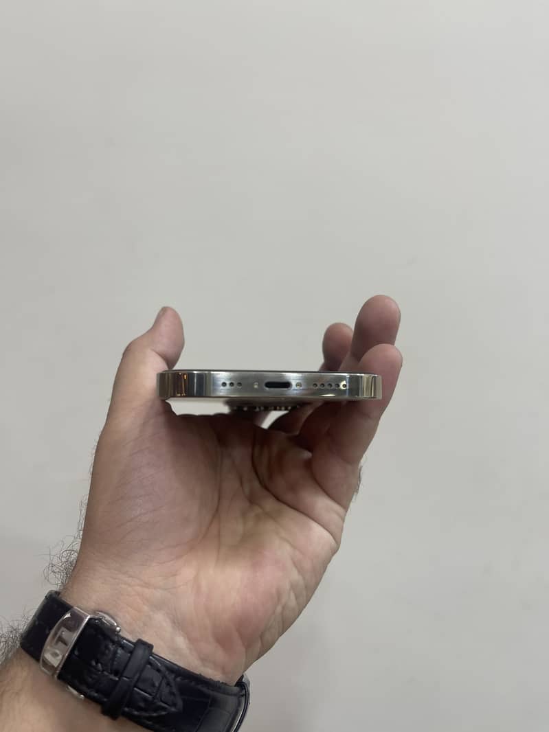 Apple iPhone 14 Pro 5