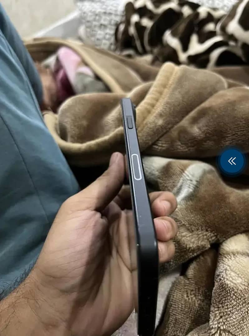Apple iPhone 15 plus exchange possible 4