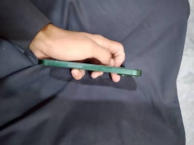 Apple iPhone 13 mdm