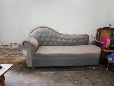 1 adad dewan grey colour me