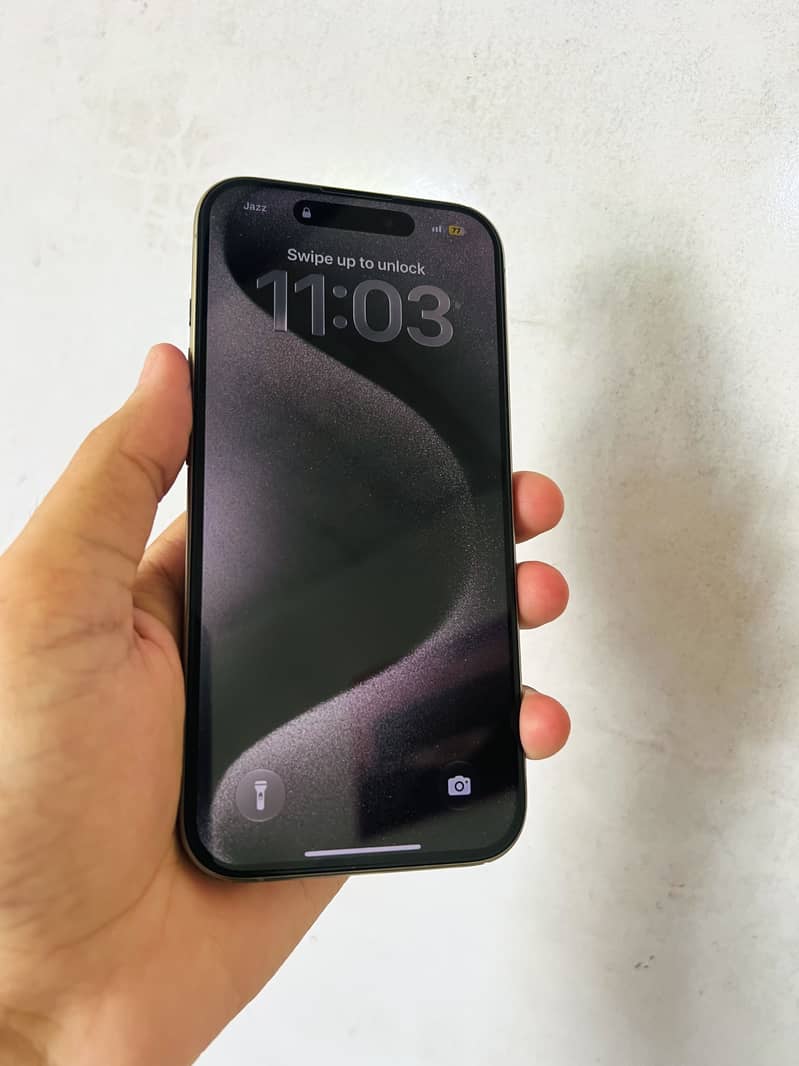 Apple iPhone 15 Pro 1