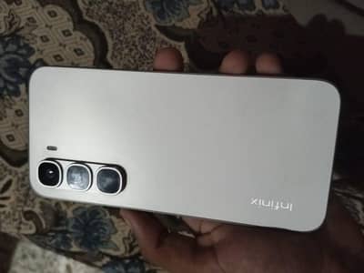 INFINIX hot 60 PRO