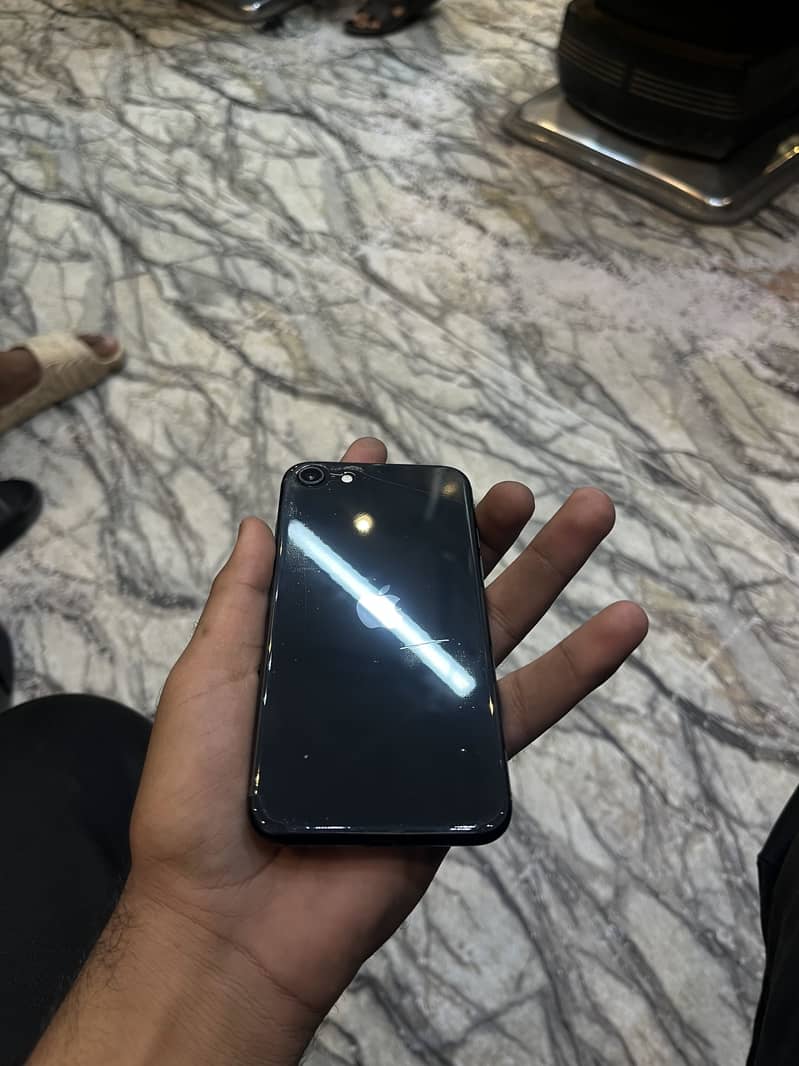 Apple iPhone SE 1
